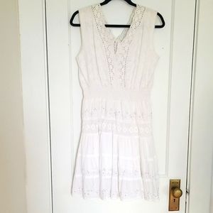 Womens White Sleeveless Dress with Built-in Slip. New